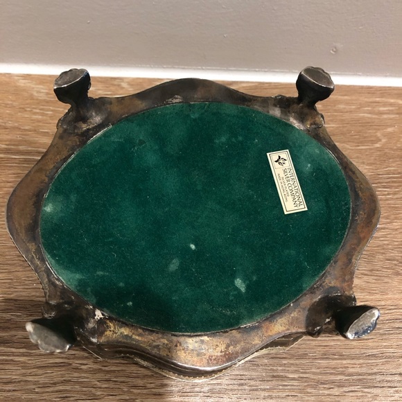 Vintage Trinket Box International Silver Company Silver Plated - Picture 12 of 12